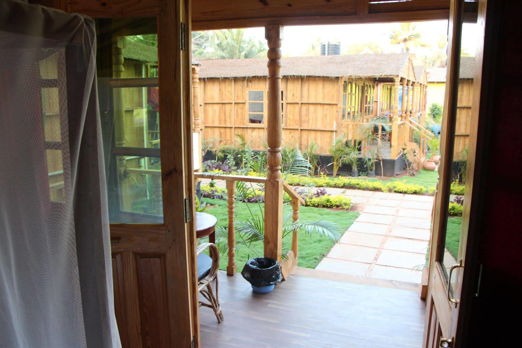 Neptune Point Premium Cottages Palolem Eksteriør bilde